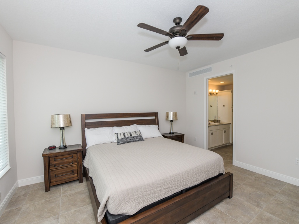Primary Bedroom - King