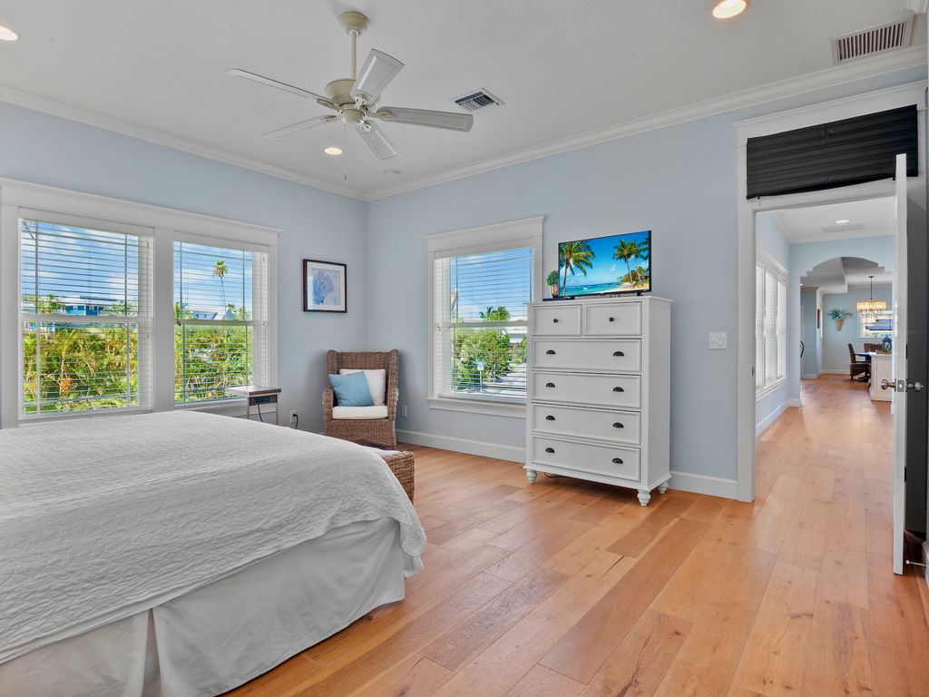 Primary Bedroom, King