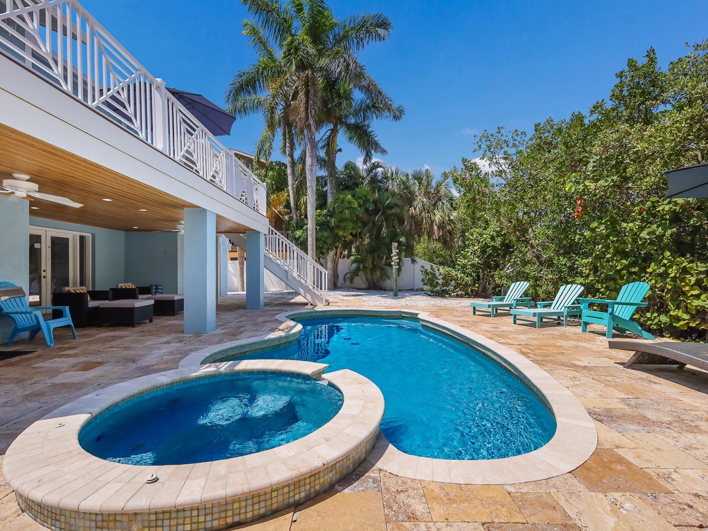 Private Pool and Spa