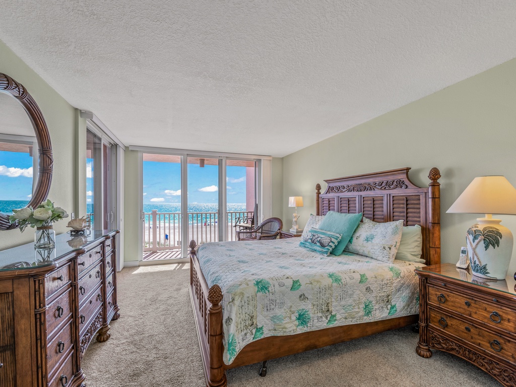 Primary Bedroom - King