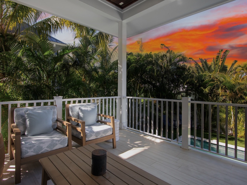 Covered balcony with BBQ grill