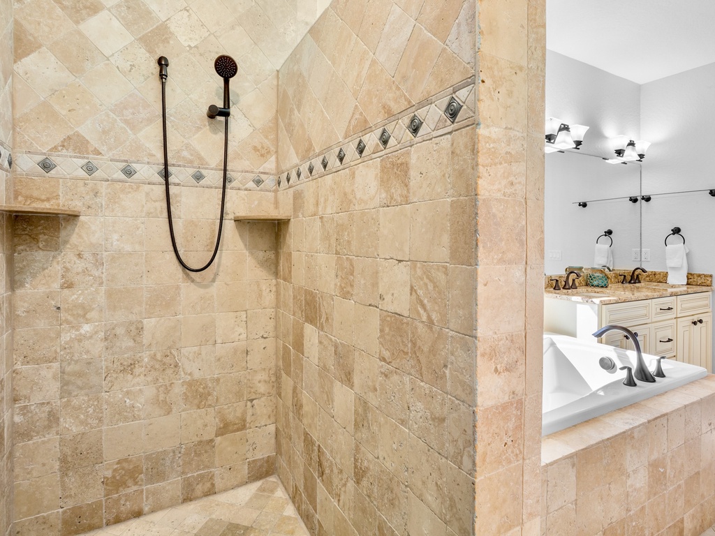 Primary Bathroom, Ensuite