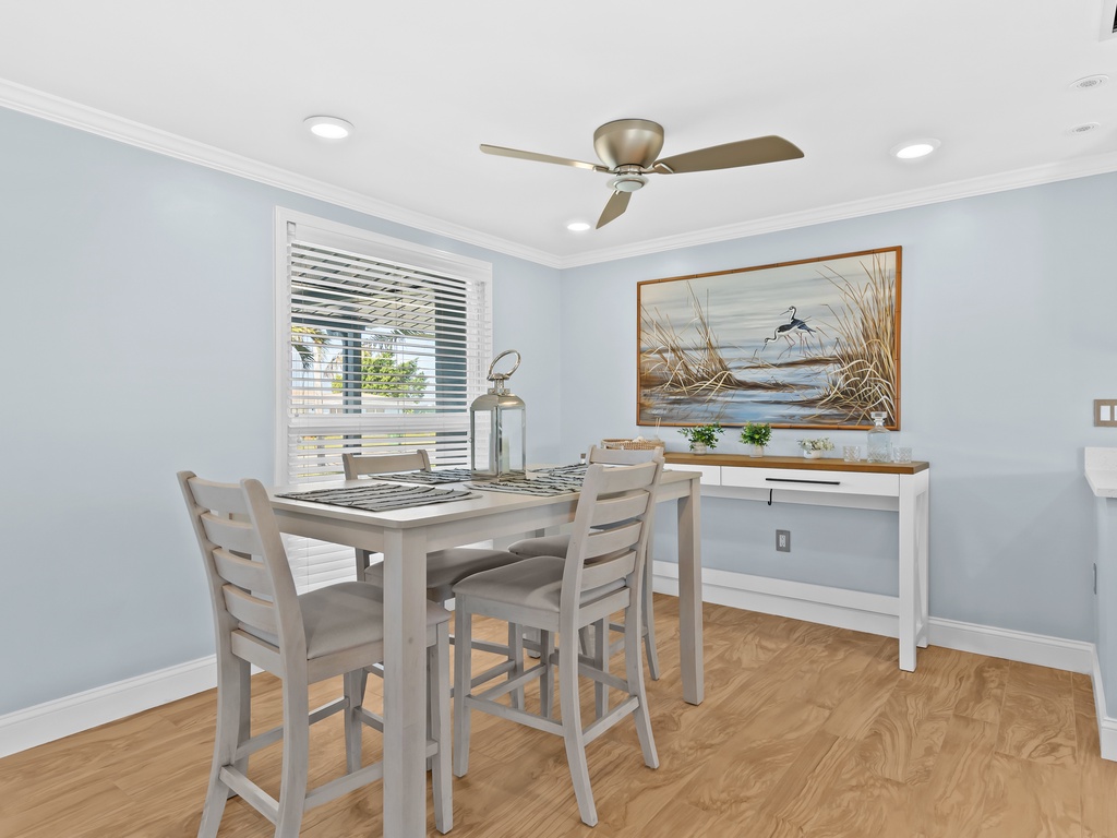 River House Retreat - AMI Locals