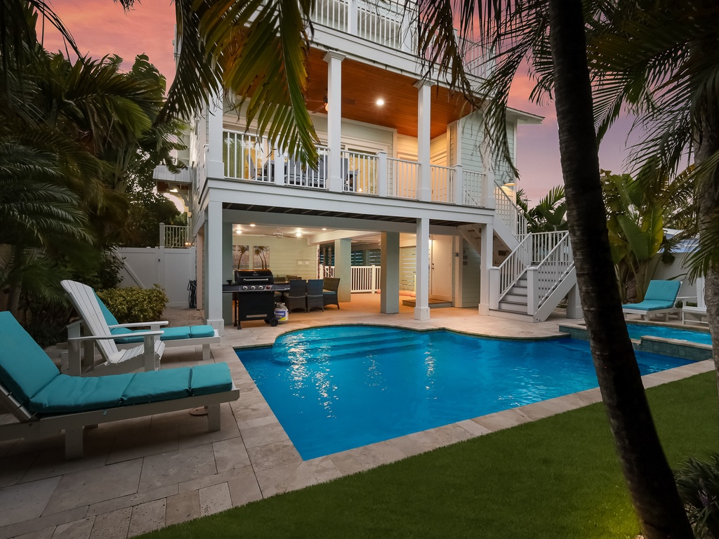 Private Pool and Spa