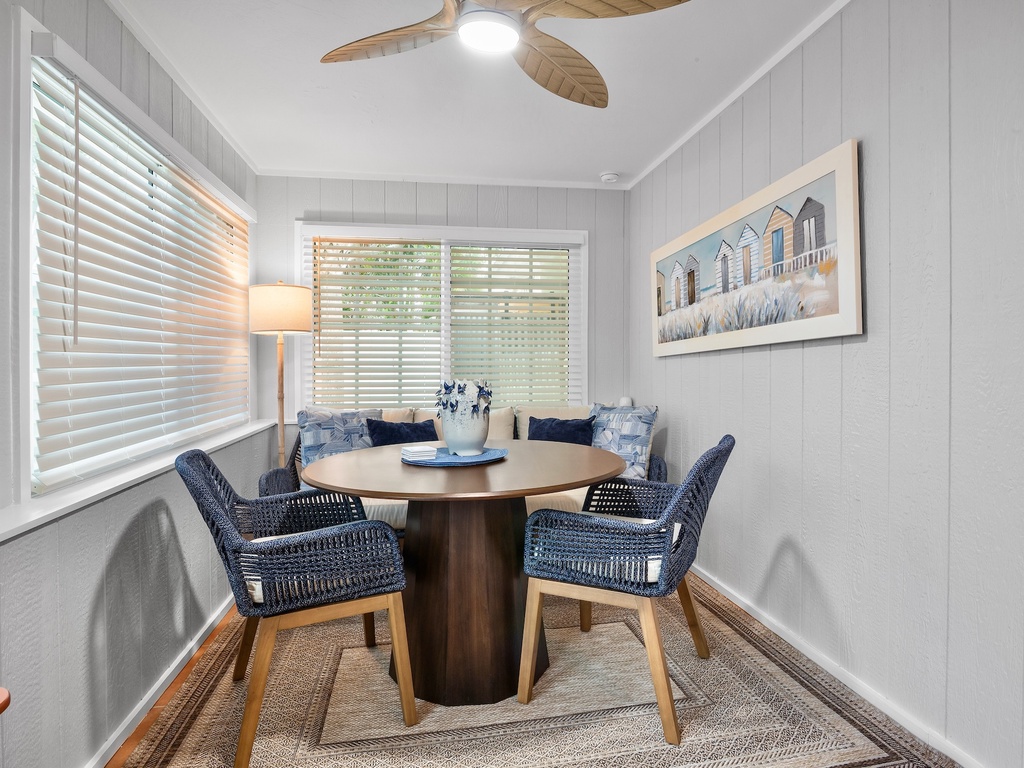 Dining Space for Group Gatherings