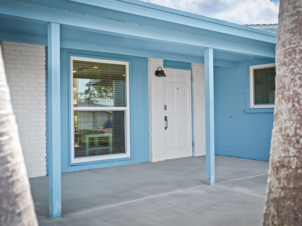 River House Retreat - AMI Locals