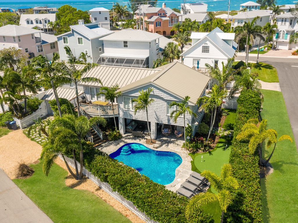 High view of the pool