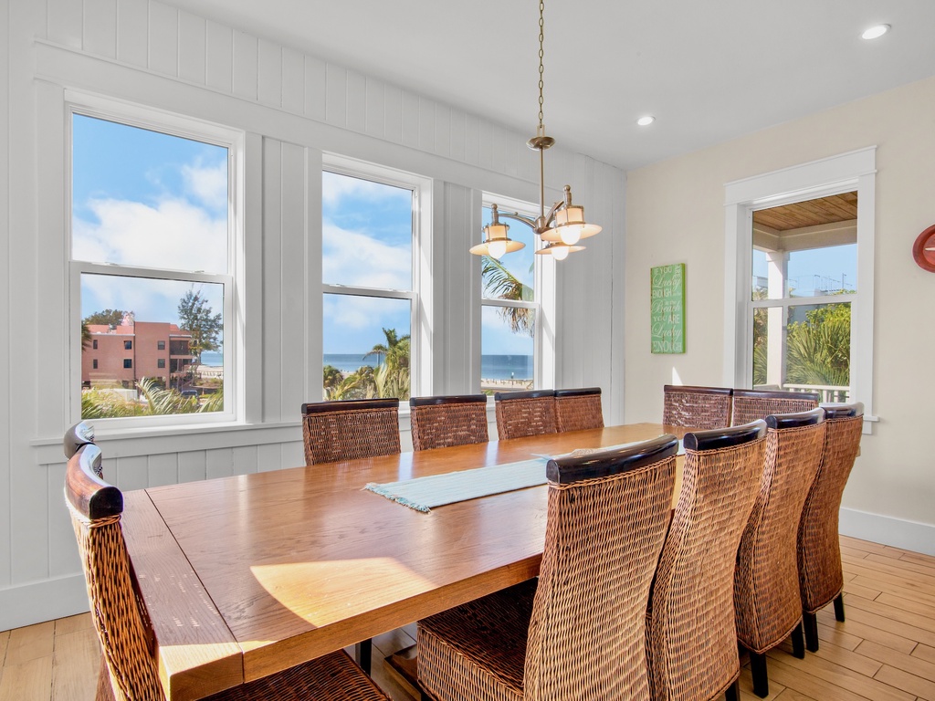 Dining Area with Seating