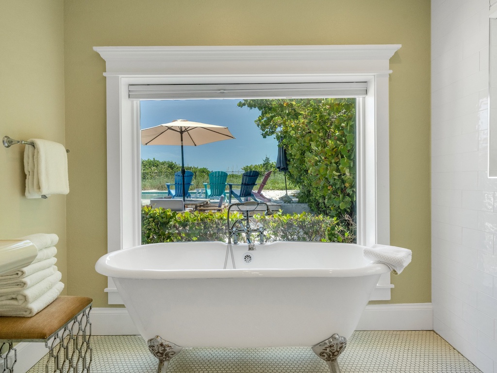 Primary Bathroom, Ensuite