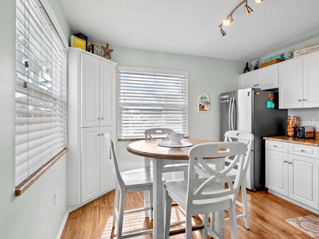 Dining Area with Seating