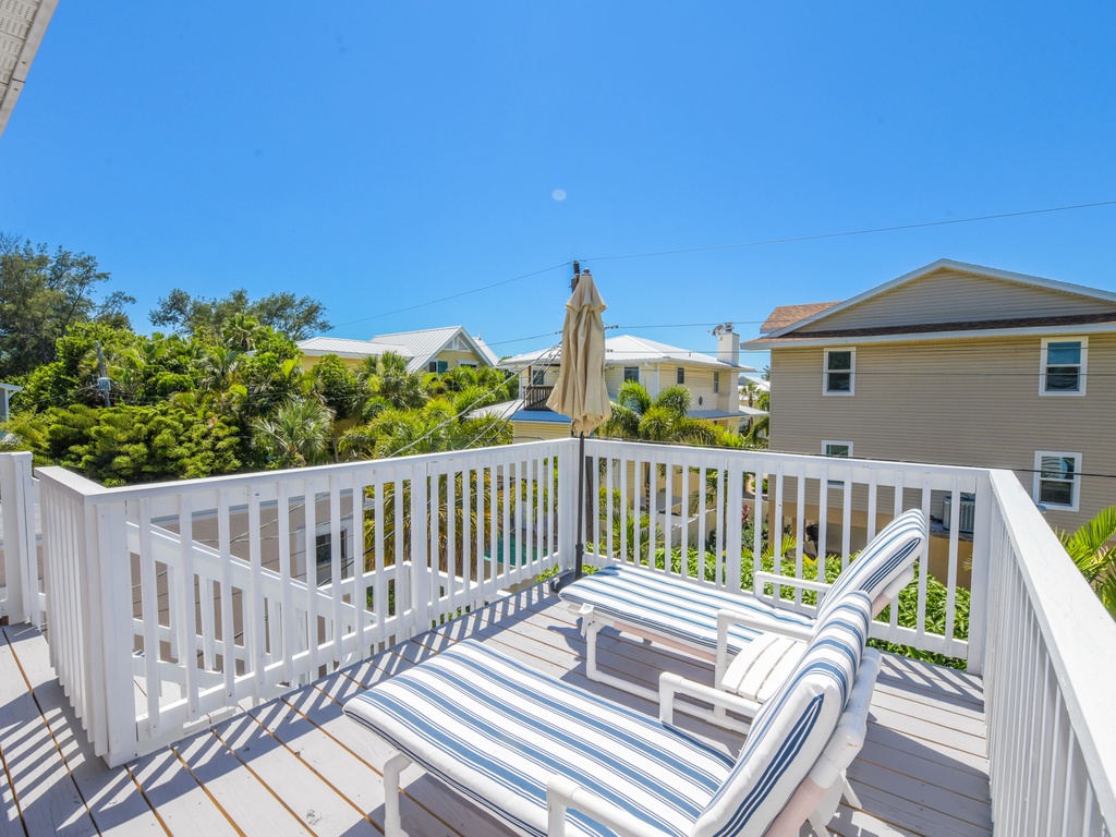 The Deckhouse - AMI Locals