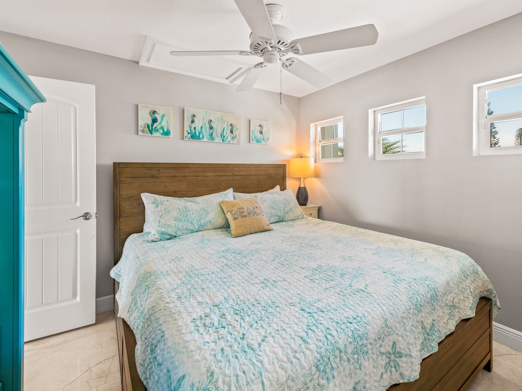 Fourth Bedroom, King