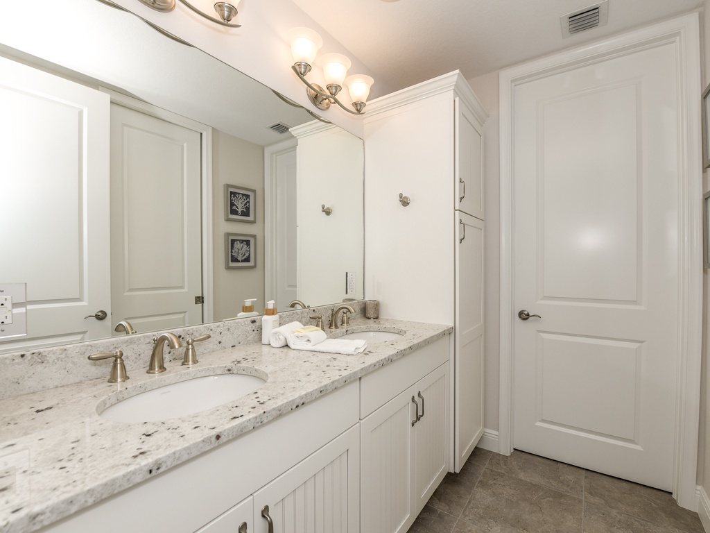 Primary Ensuite