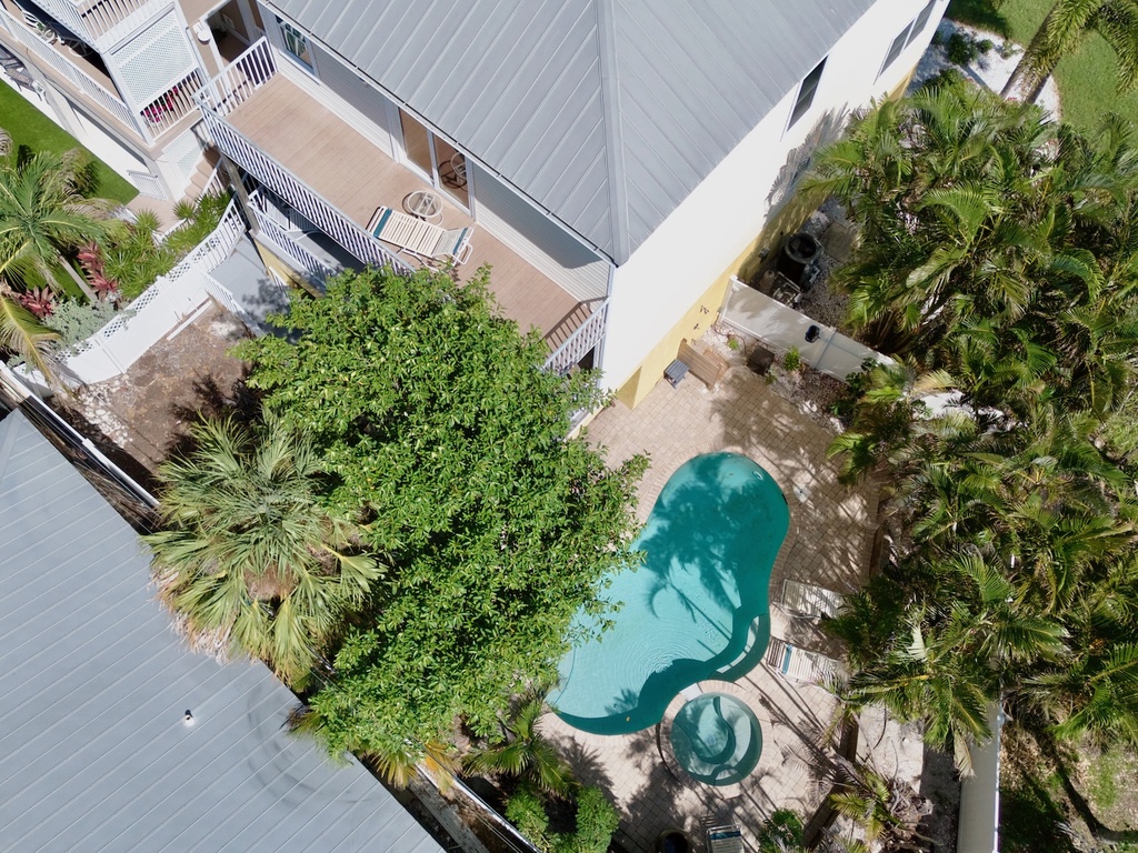 Villa Sand Dollar by Anna Maria Vacations