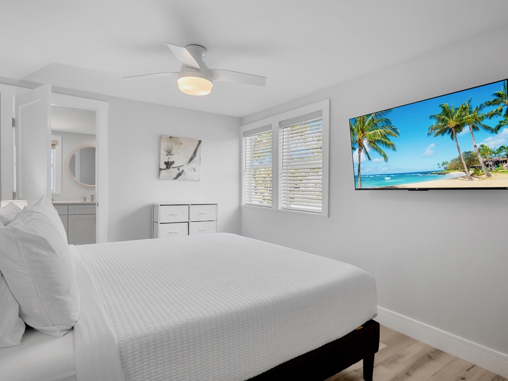 Second Bedroom - King