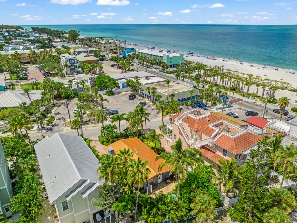 Coastal Hideaway by AMI Locals