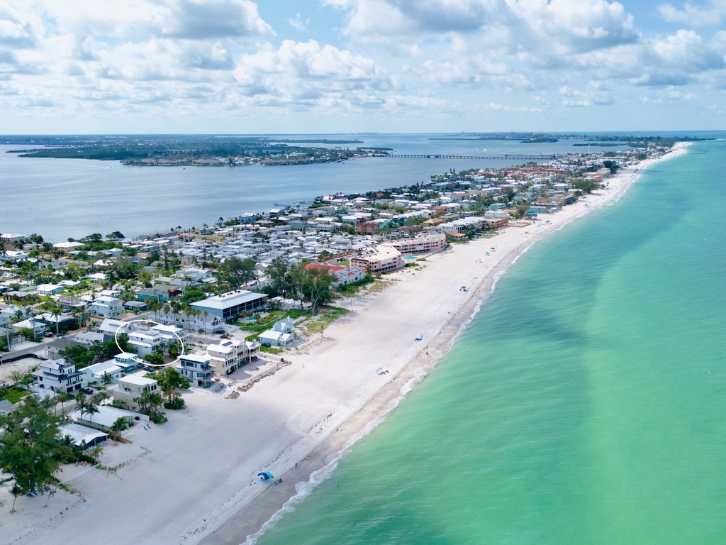 Avalon by AMI Locals