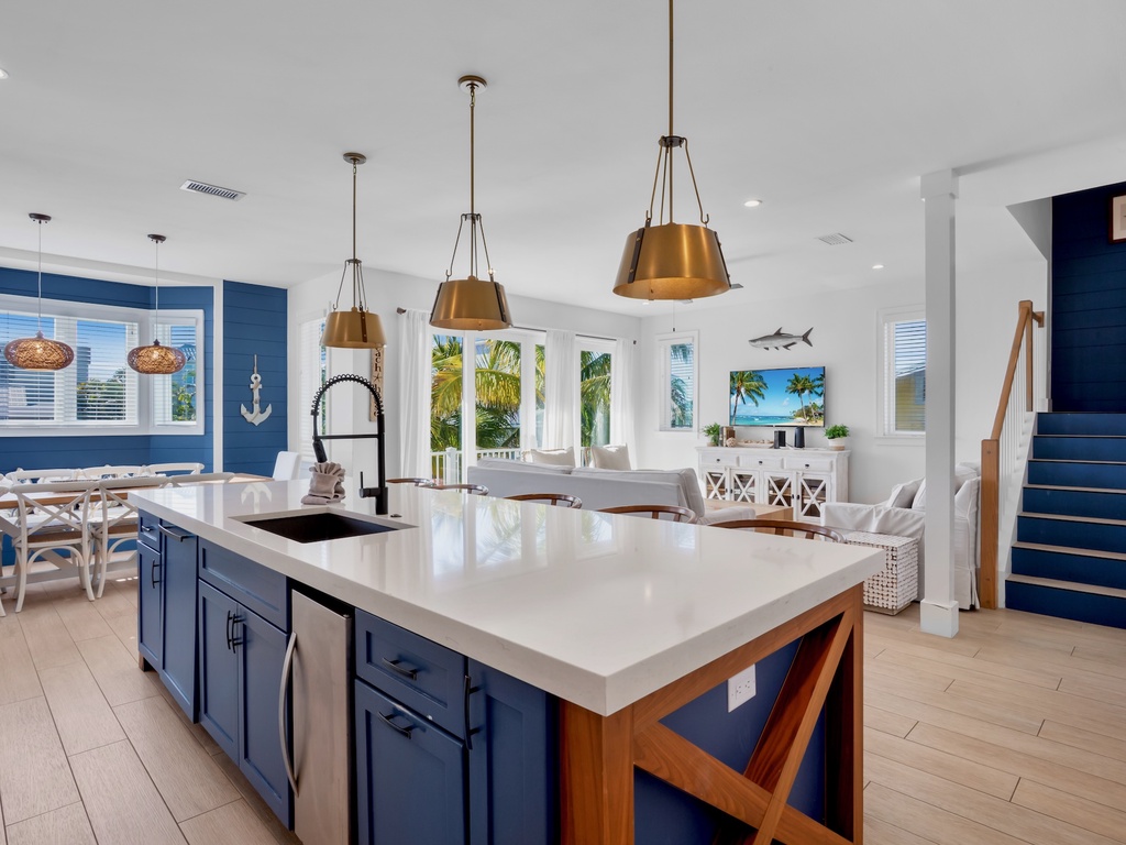 Fully equipped kitchen