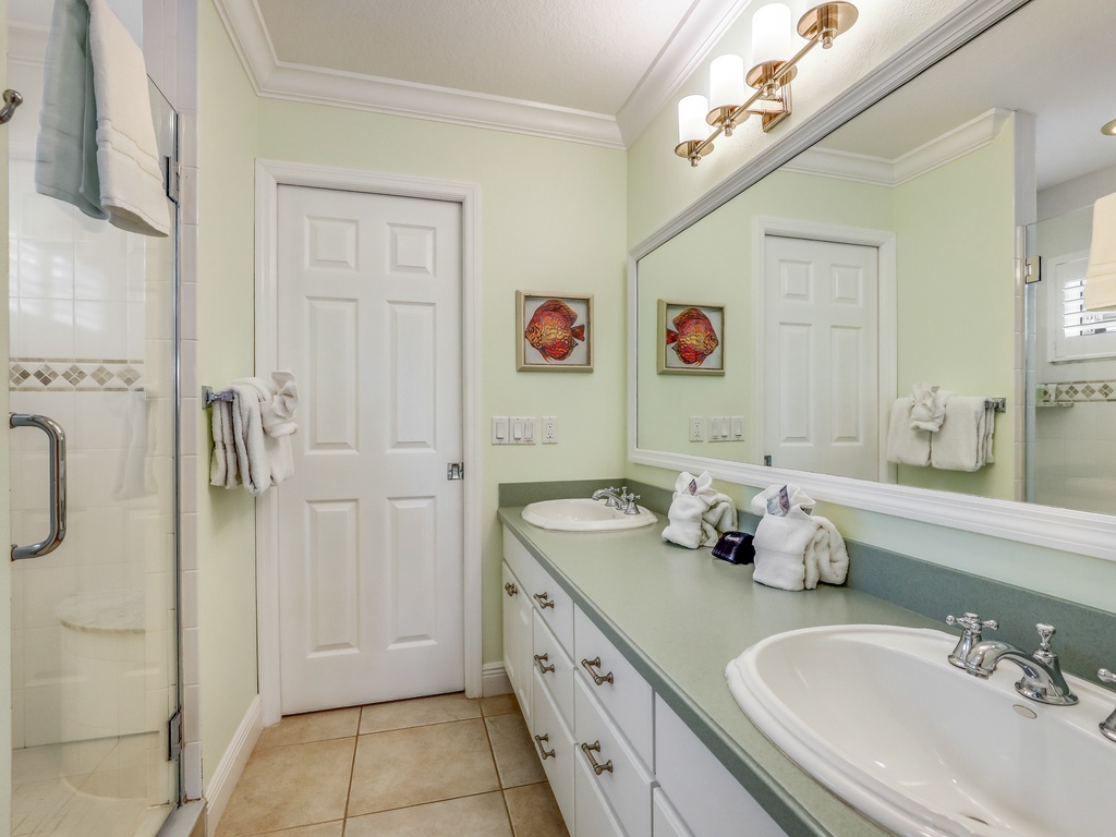 Primary Ensuite Bathroom