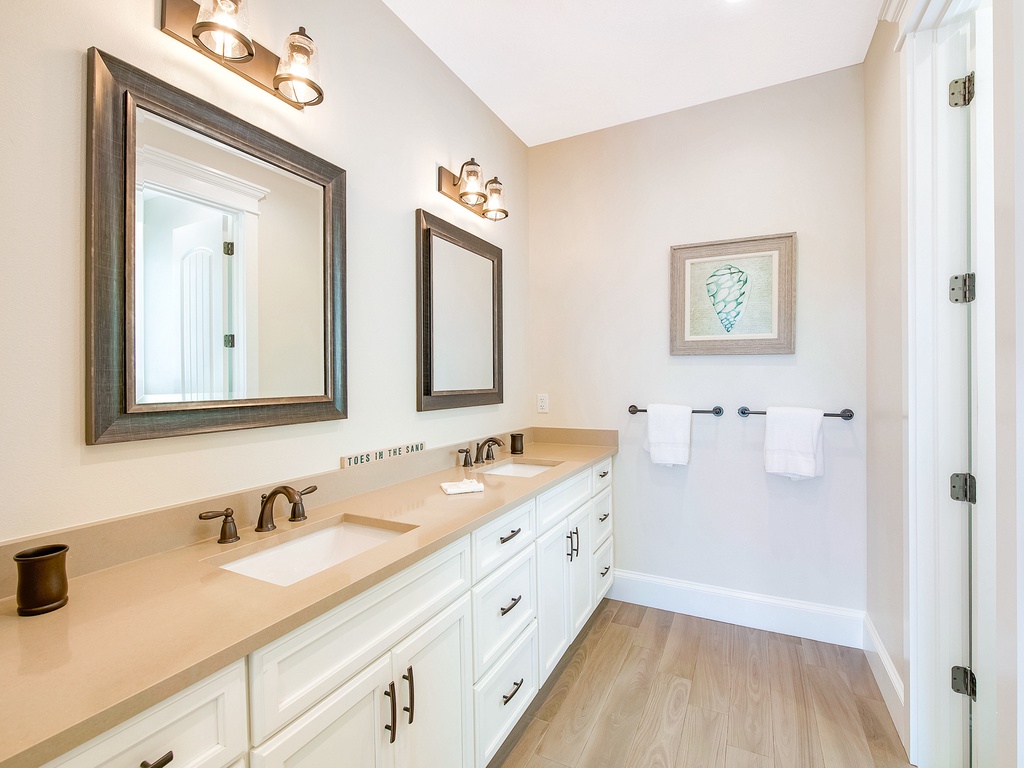 Elegant Bath with Two Sinks