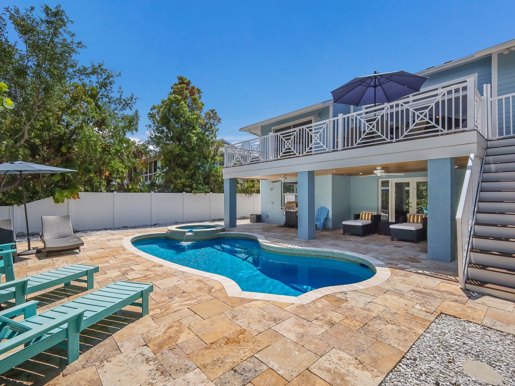 Private Pool and Spa