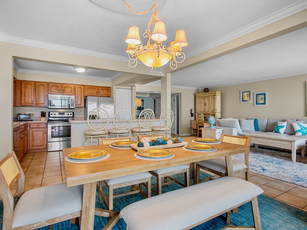 Elegant table seating six