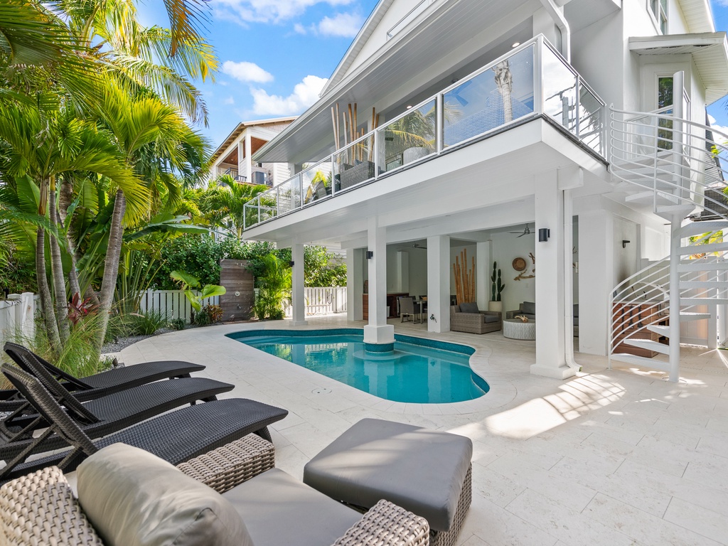 Coconut Palm Paradise