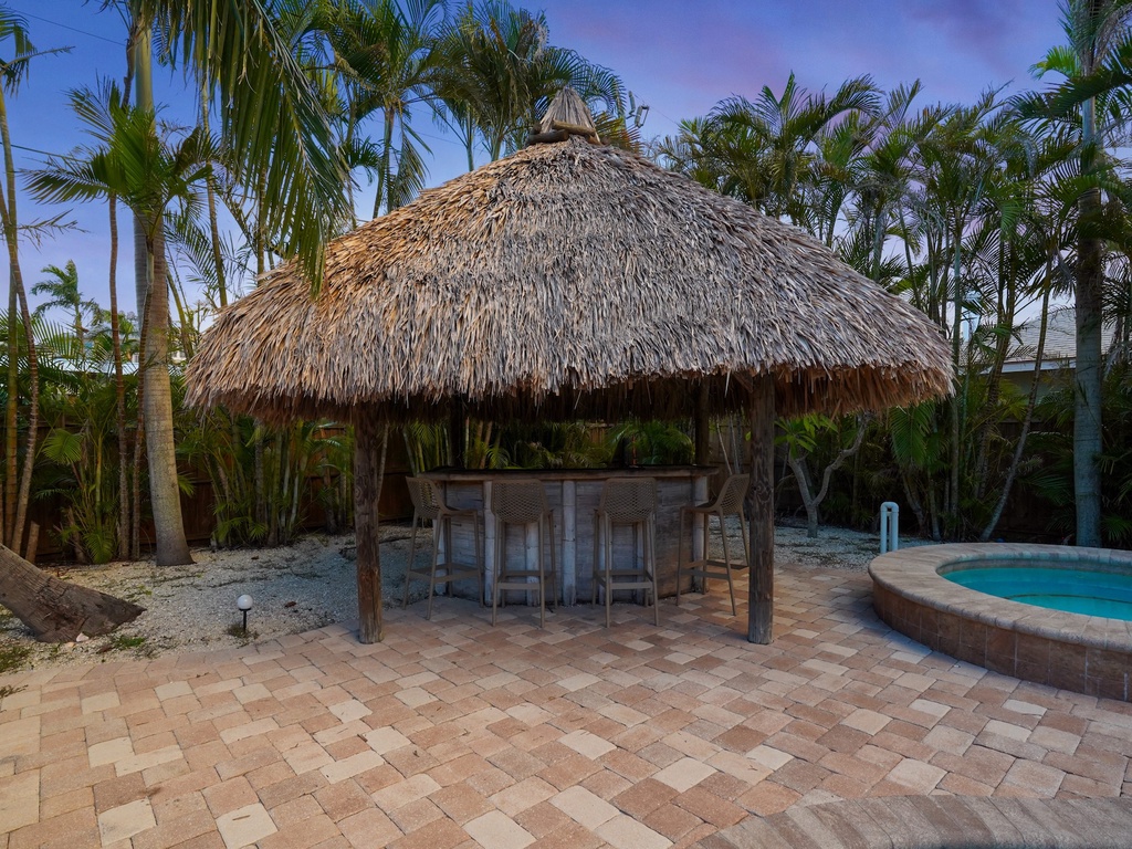 Tiki Bar