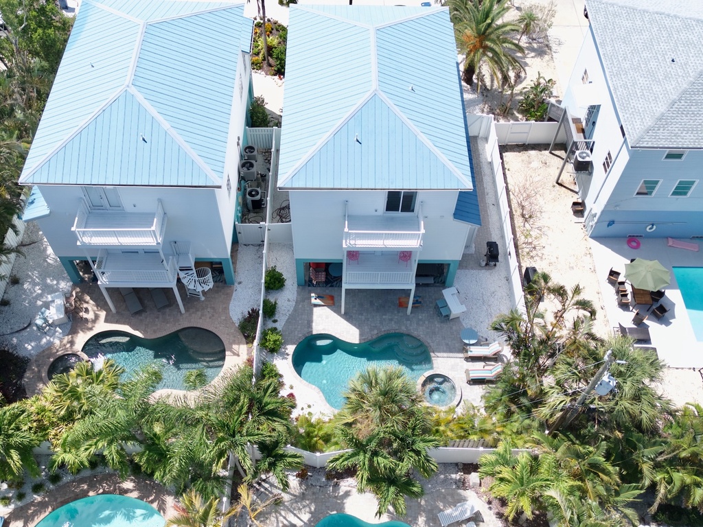 Sand Dollar by Anna Maria Island Accommodations