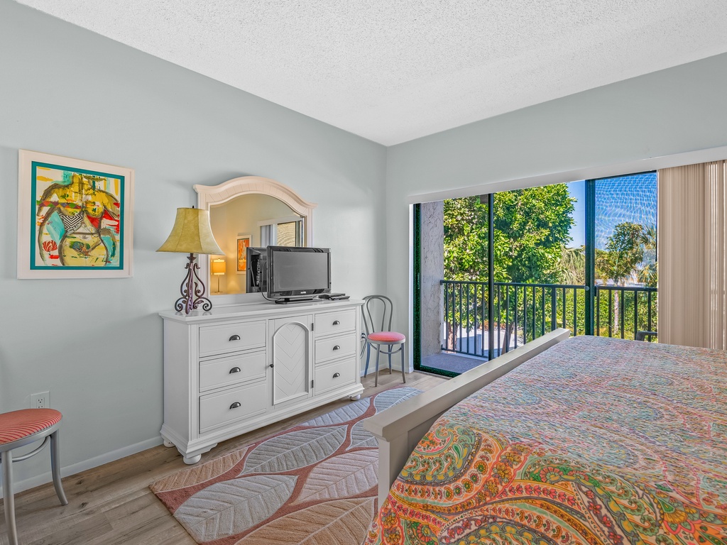 Primary Bedroom - King