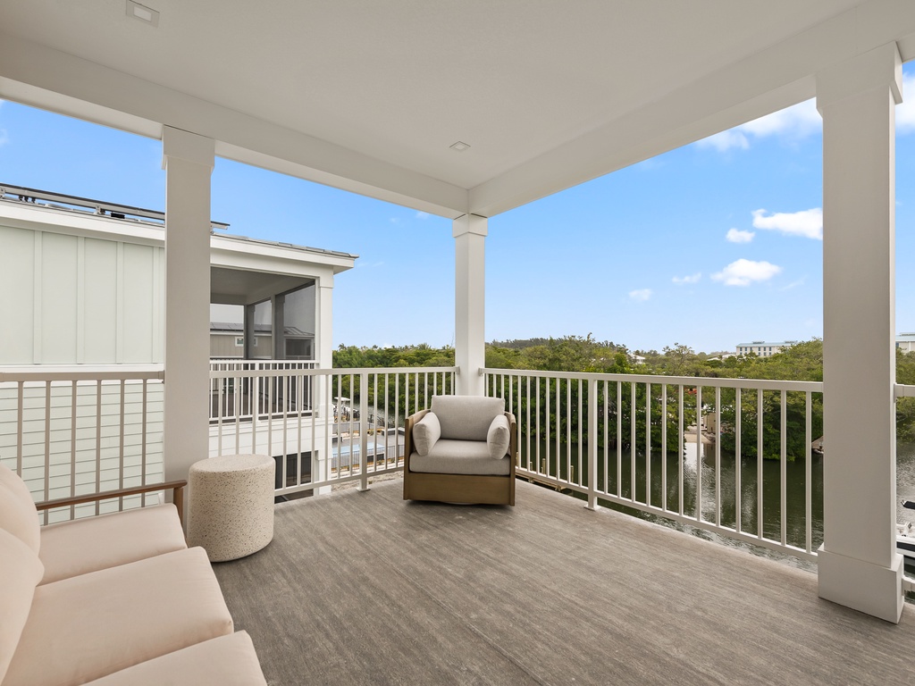 Balcony - Canal Front