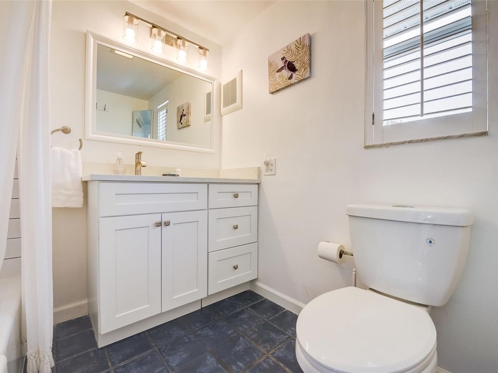 Primary Bedroom, Ensuite bathroom