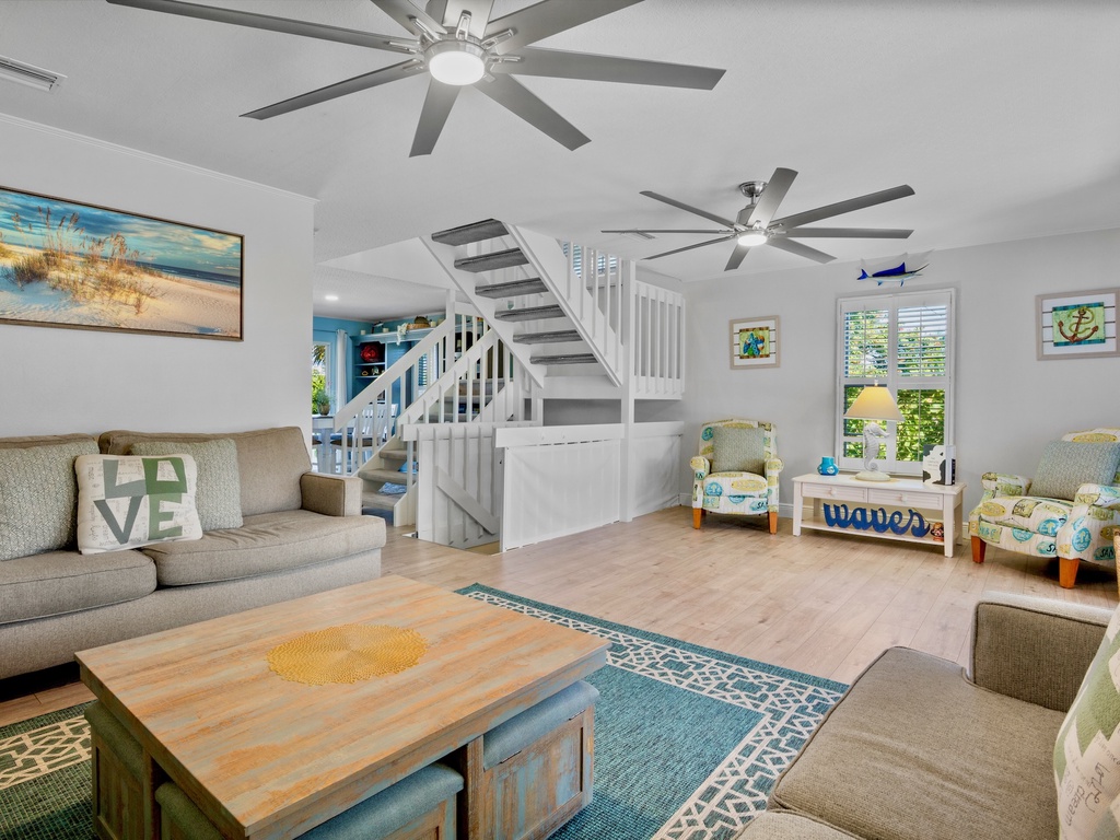 Living space with comfortable seating
