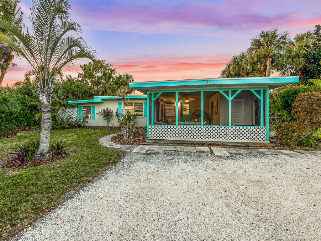 Sunny Daze - By AMI Locals