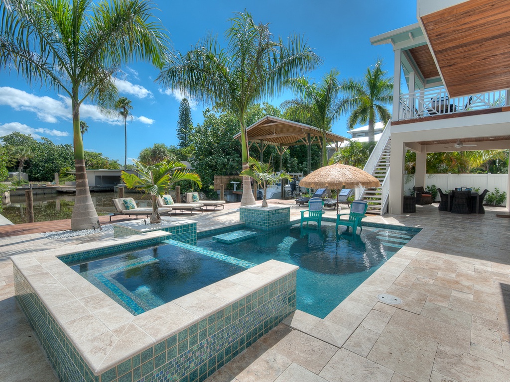 Aqua Cove
