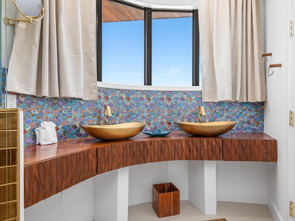 Primary Ensuite Bathroom