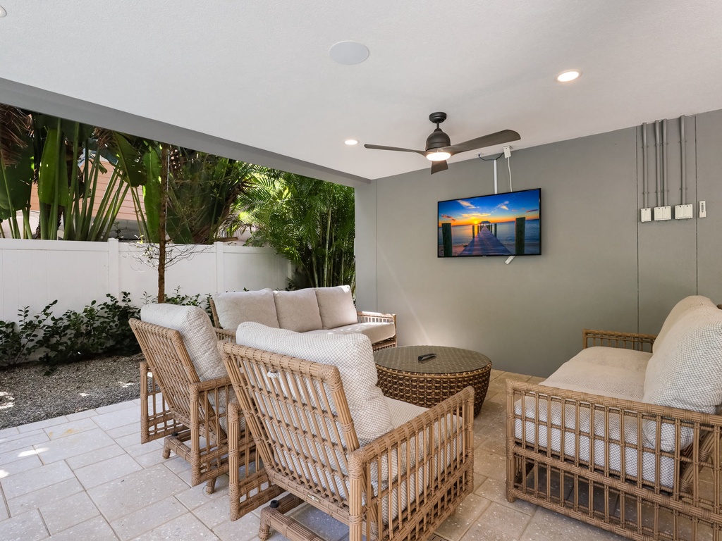 Outdoor Covered Seating