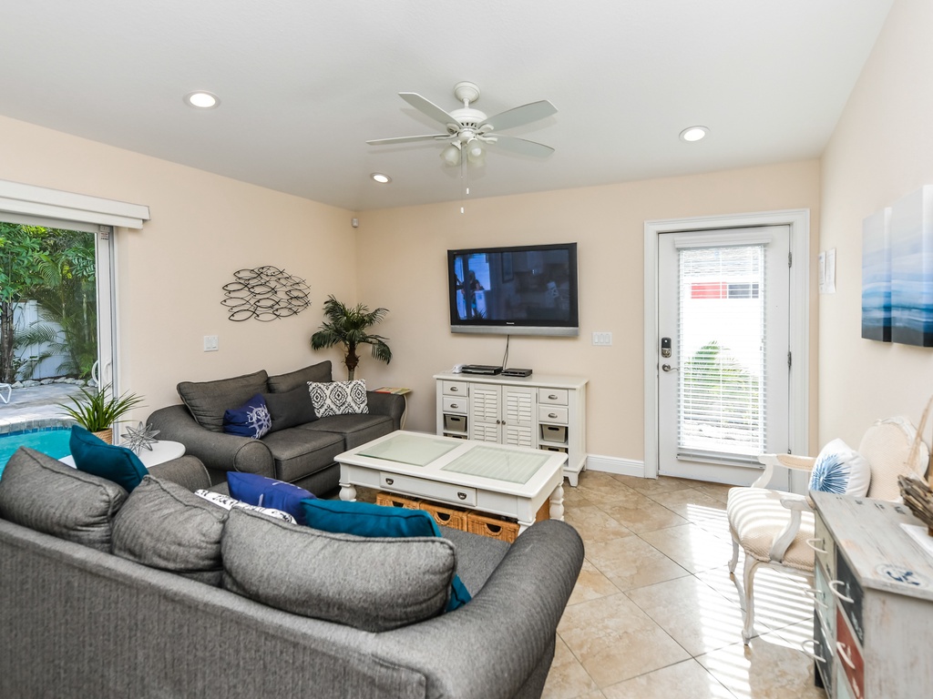 Cozy Living Room Seating