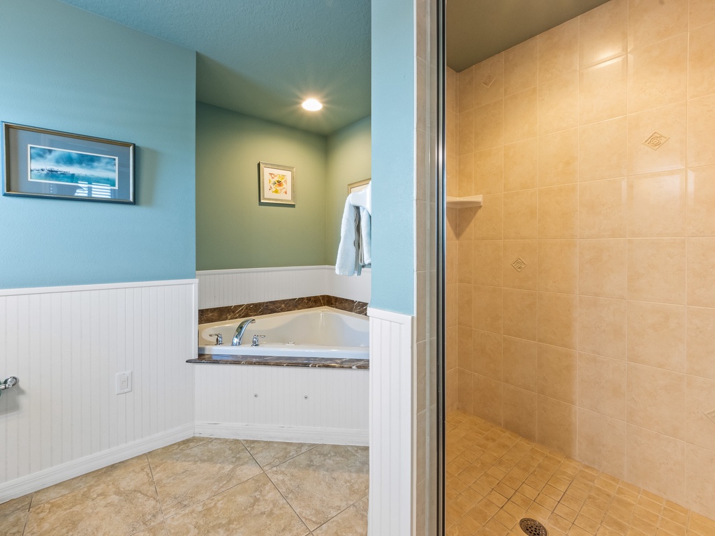 Primary Ensuite Bathroom
