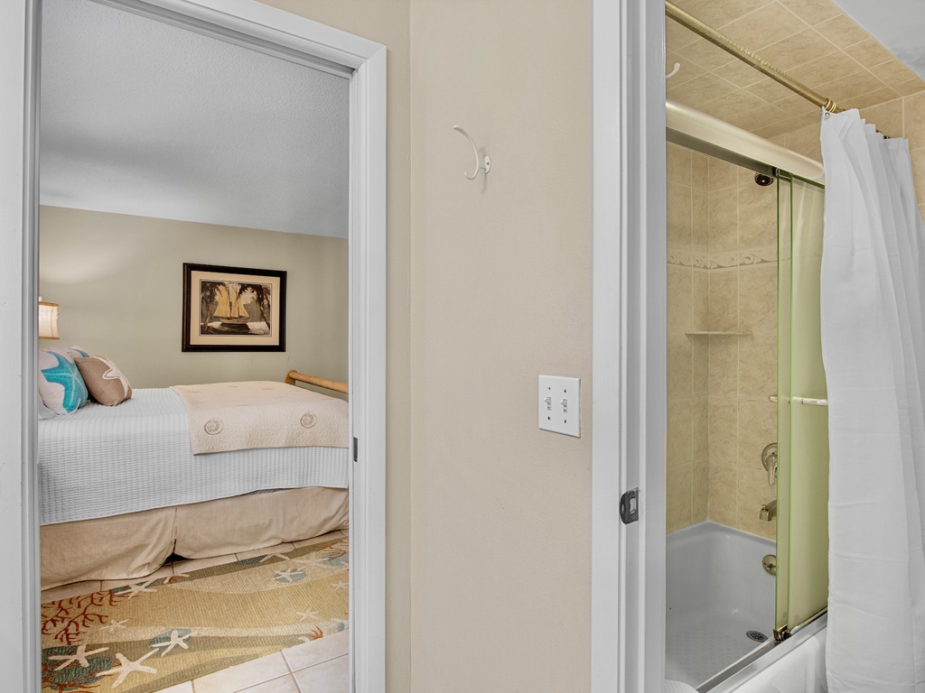 Second Bedroom, Ensuite Bathroom