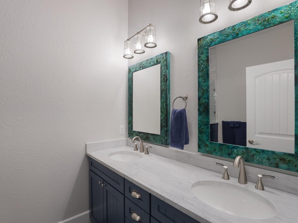 Primary Ensuite Bathroom