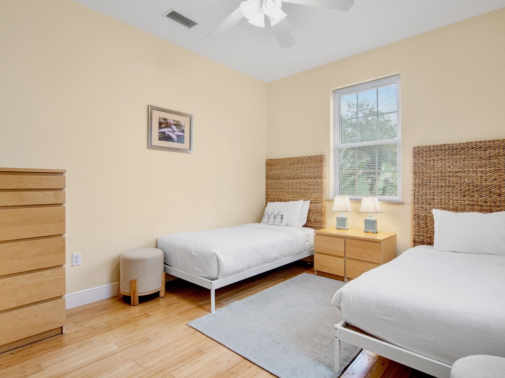 Fourth Bedroom, Two Twins
