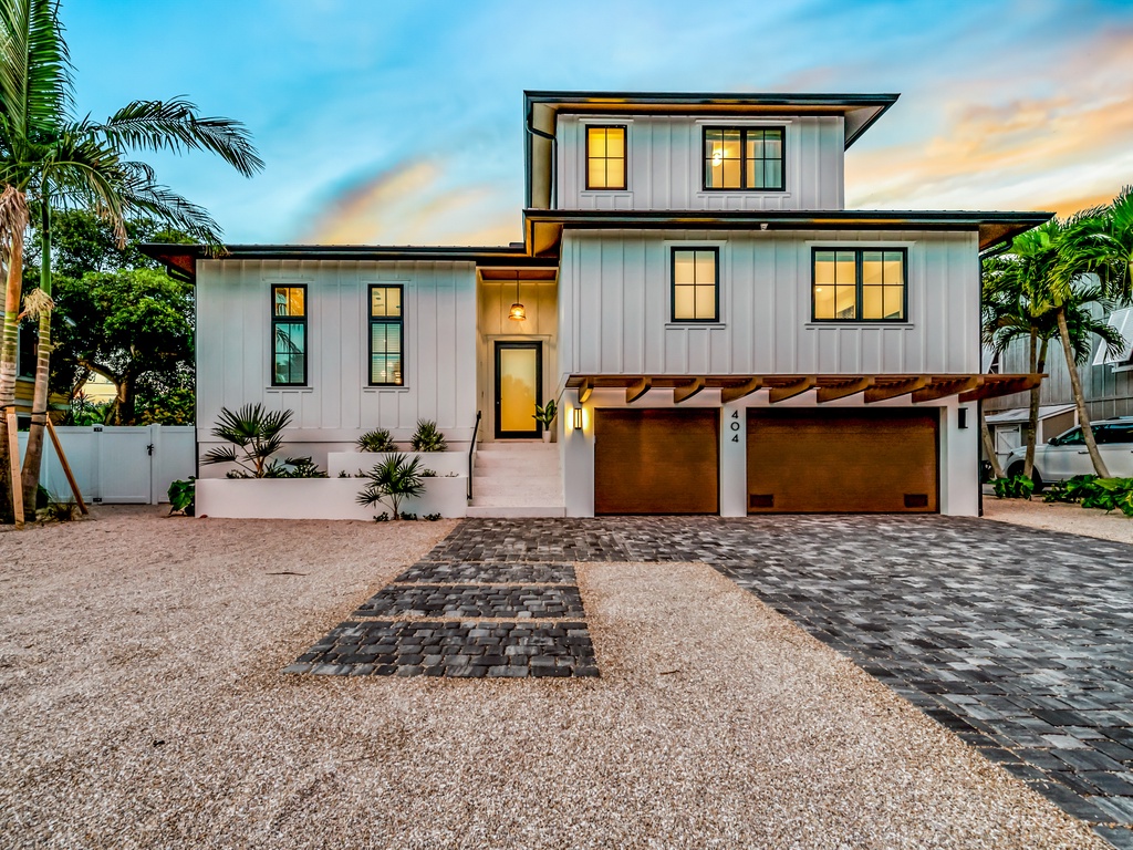 Blissful Paradise by AMI Locals