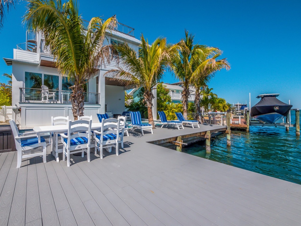 Aqua Bay by Anna Maria Vacations