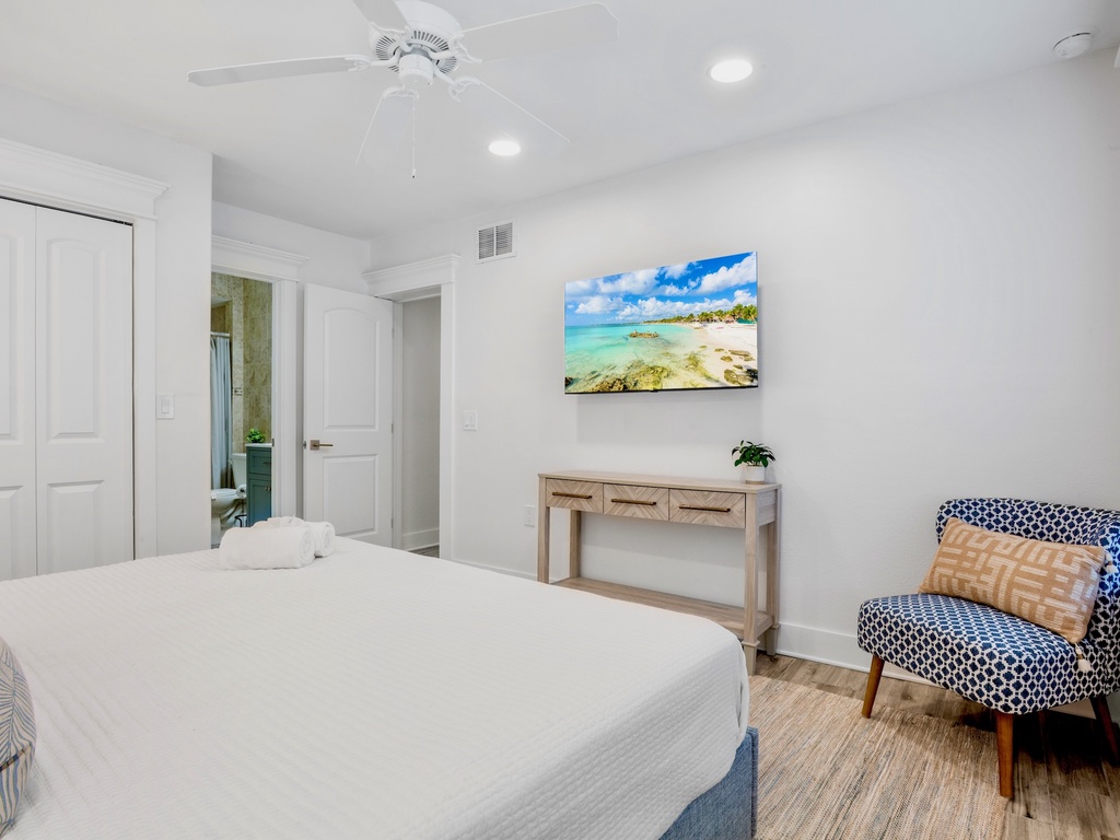 Primary Bedroom, King