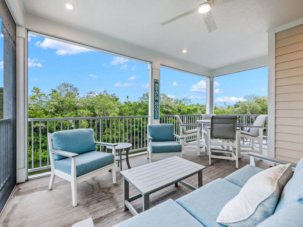 Balcony, Lounge Area