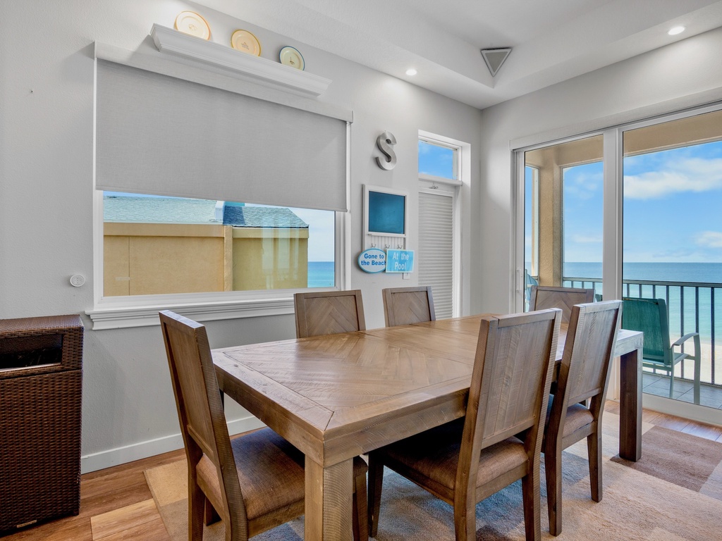 Comfortable dining space for six