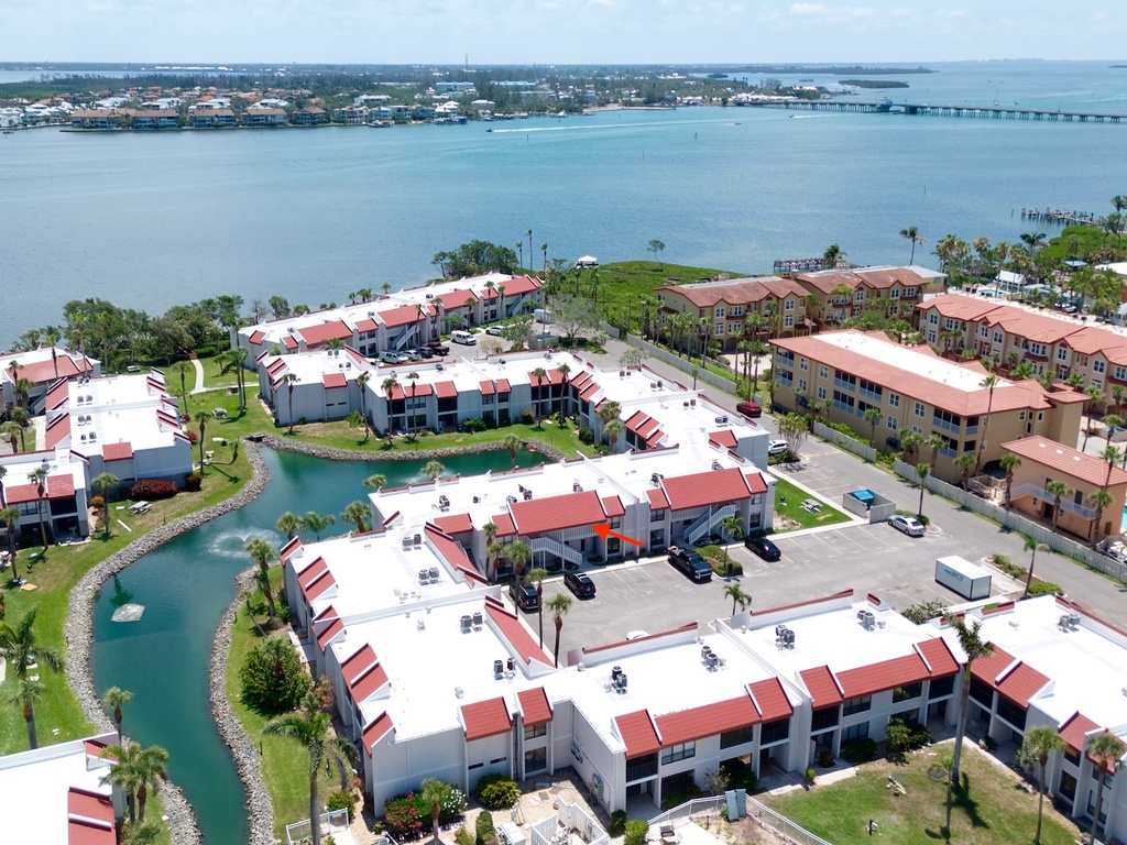 Runaway Bay Unit 273 by Anna Maria Vacations