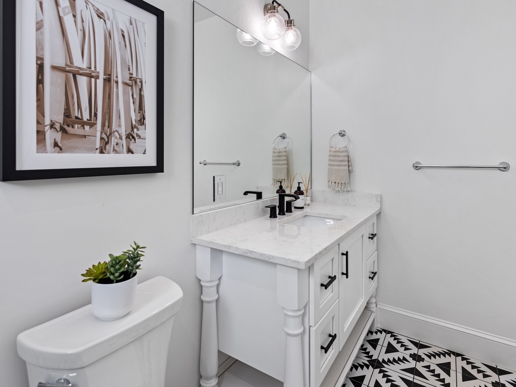 Third Bathroom, Ensuite