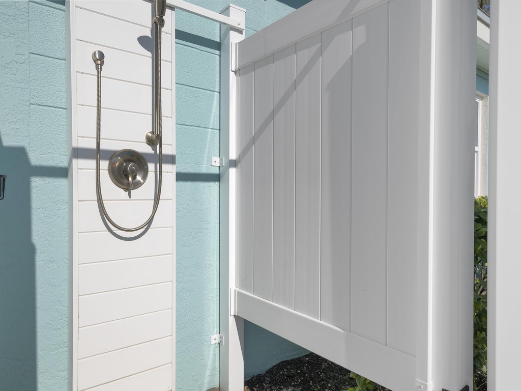 Shore's Nice- AMI Accommodations